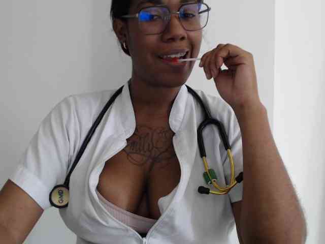 ReginaCorleone webcam