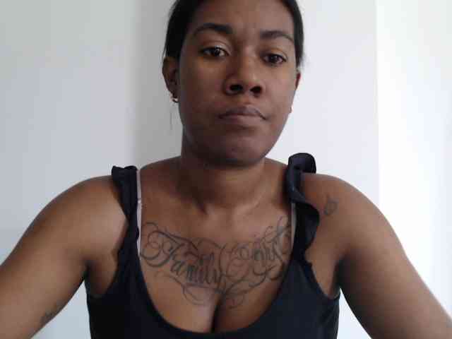 ReginaCorleone webcam