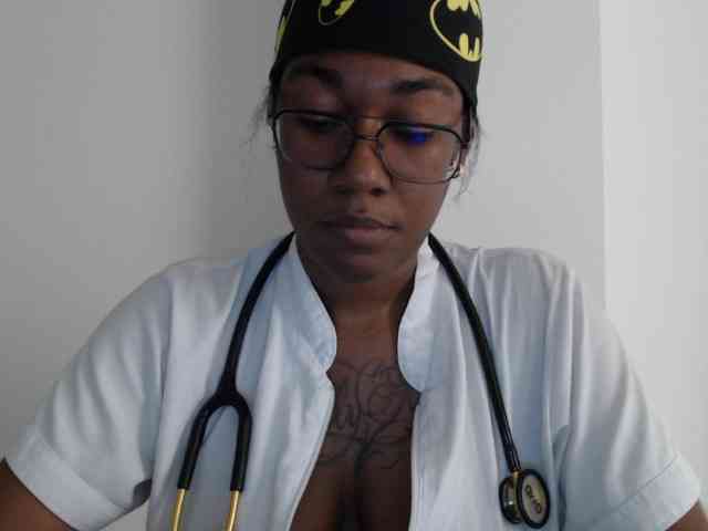 ReginaCorleone webcam