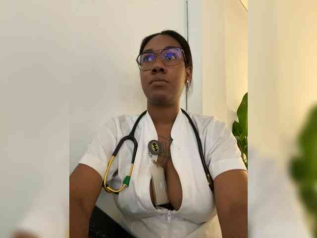 ReginaCorleone webcam