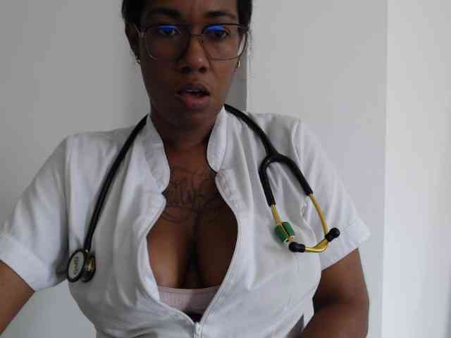 ReginaCorleone webcam