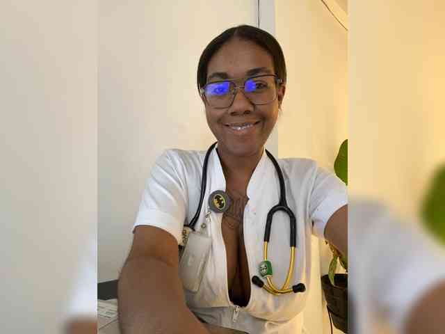 ReginaCorleone webcam