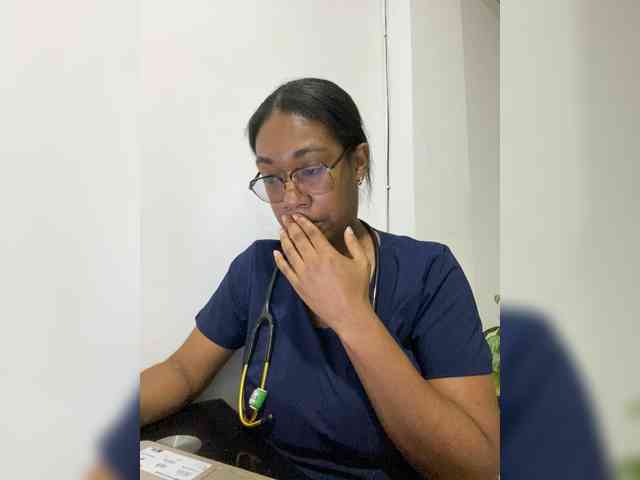 Modèle: ReginaCorleone