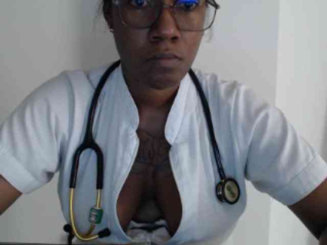 ReginaCorleone webcam