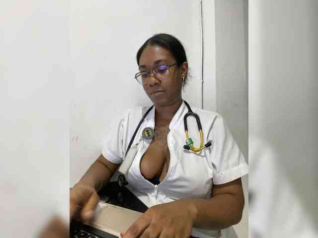 ReginaCorleone webcam