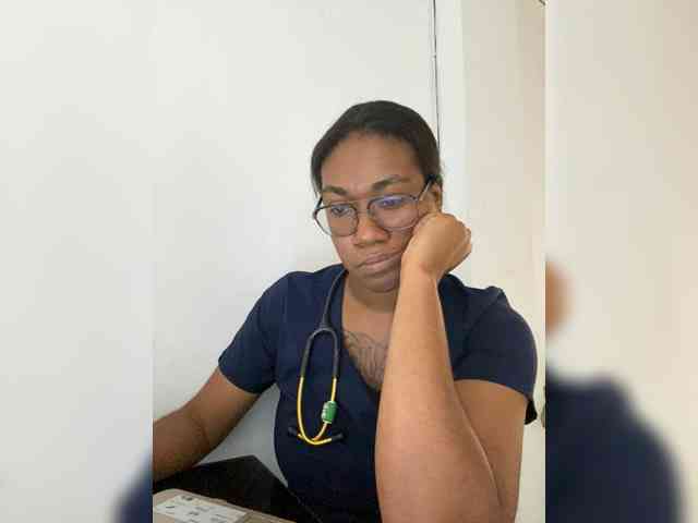 ReginaCorleone webcam