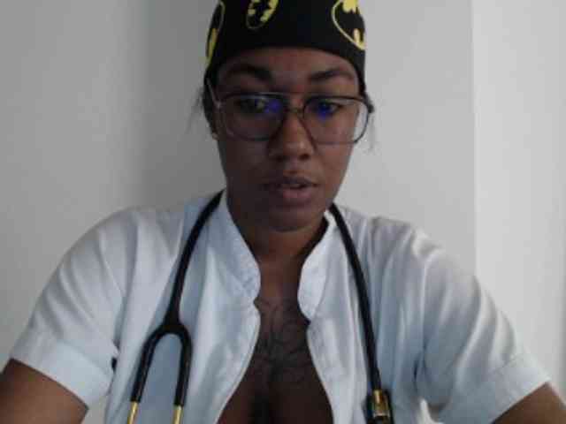 ReginaCorleone webcam