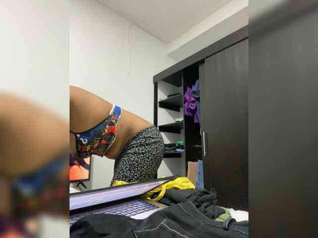 ReginaCorleone webcam