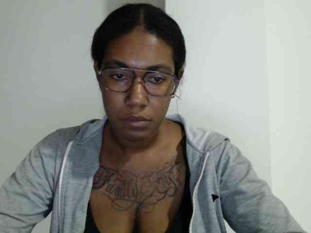 ReginaCorleone webcam