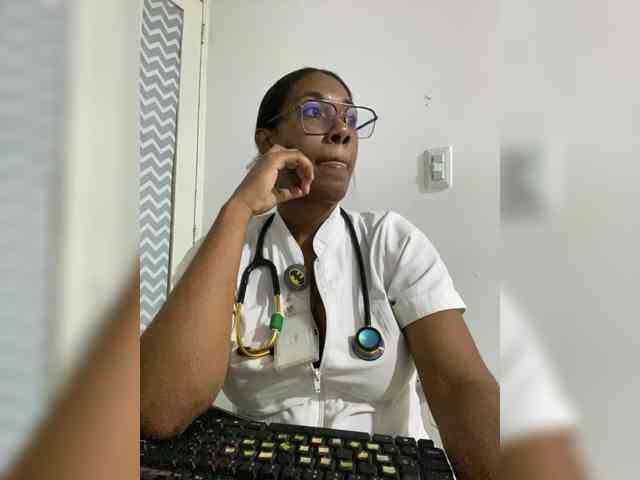 ReginaCorleone webcam