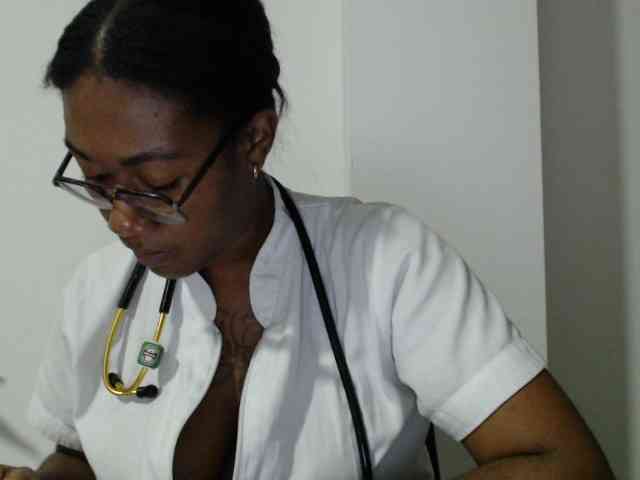 ReginaCorleone webcam