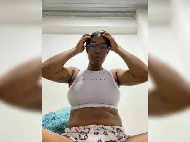 ReginaCorleone webcam