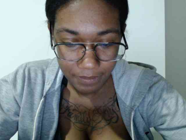ReginaCorleone webcam