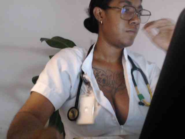 ReginaCorleone webcam