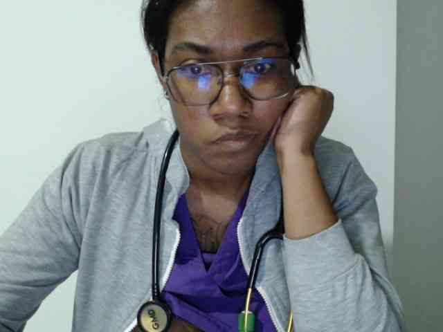 ReginaCorleone webcam