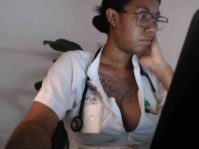 ReginaCorleone webcam