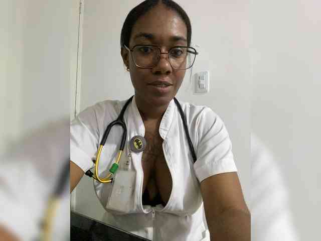 ReginaCorleone webcam