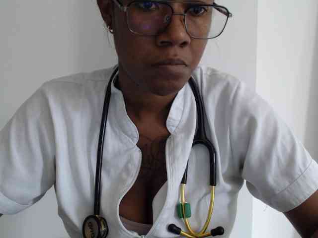 ReginaCorleone webcam