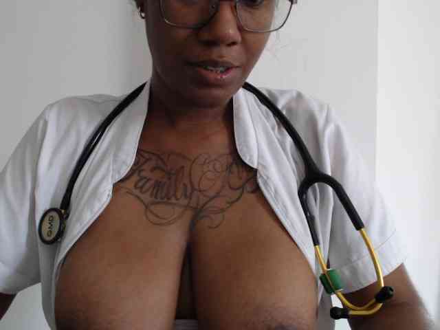 ReginaCorleone webcam