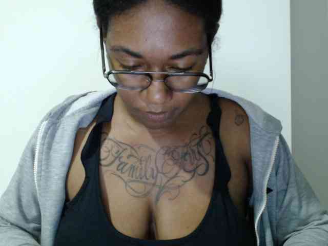 ReginaCorleone webcam