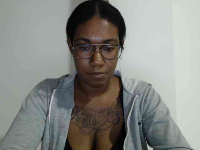 ReginaCorleone webcam
