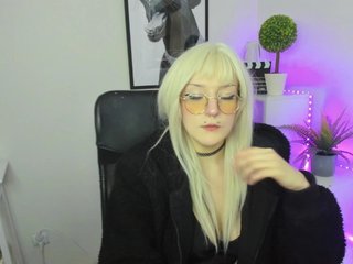 DreamNIKA Porn Show