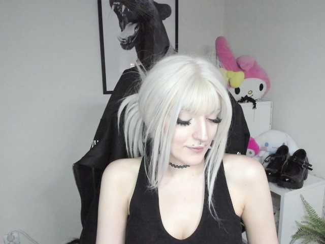 DreamNIKA live cam on BongaCams