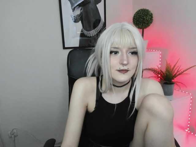 DreamNIKA live cam on BongaCams
