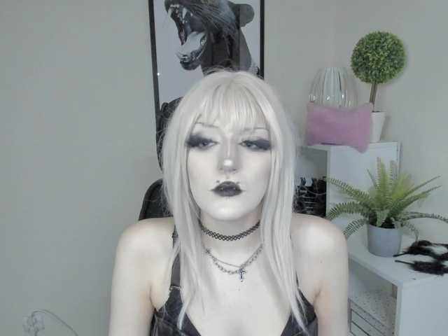 DreamNIKA live cam on BongaCams
