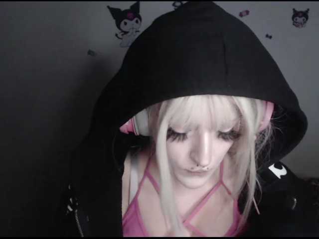 DreamNIKA live cam on BongaCams