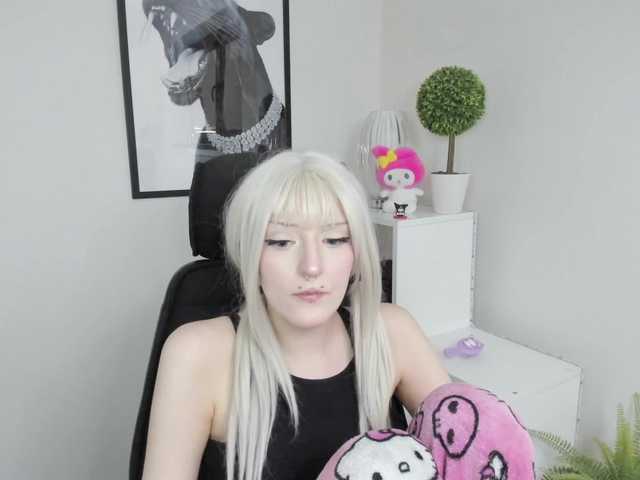 DreamNIKA live cam on BongaCams