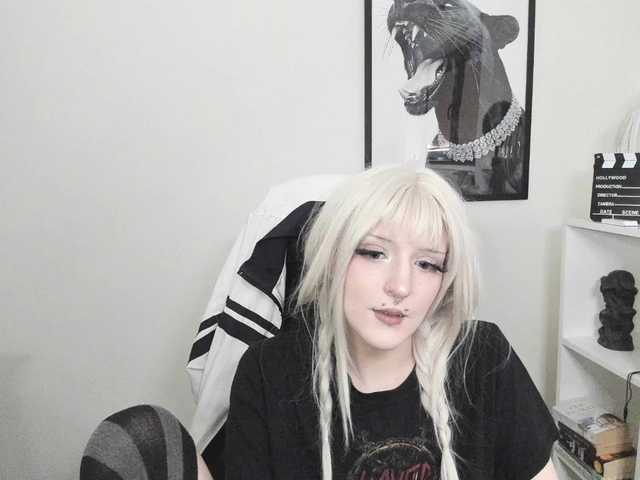 DreamNIKA live cam on BongaCams