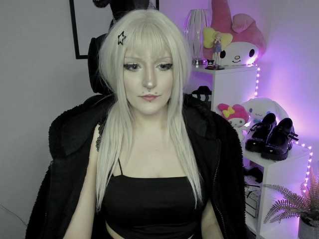 DreamNIKA live cam on BongaCams