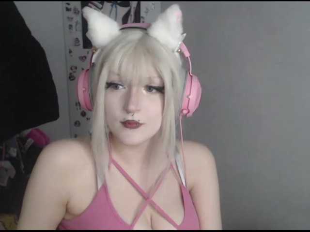 DreamNIKA live cam on BongaCams