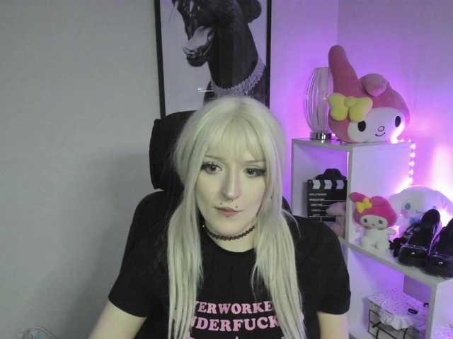 DreamNIKA live cam on BongaCams