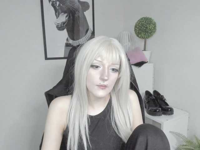 DreamNIKA live cam on BongaCams