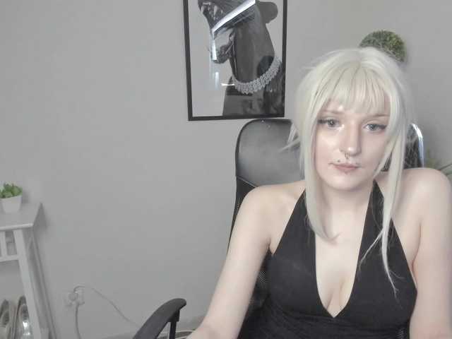 DreamNIKA live cam on BongaCams