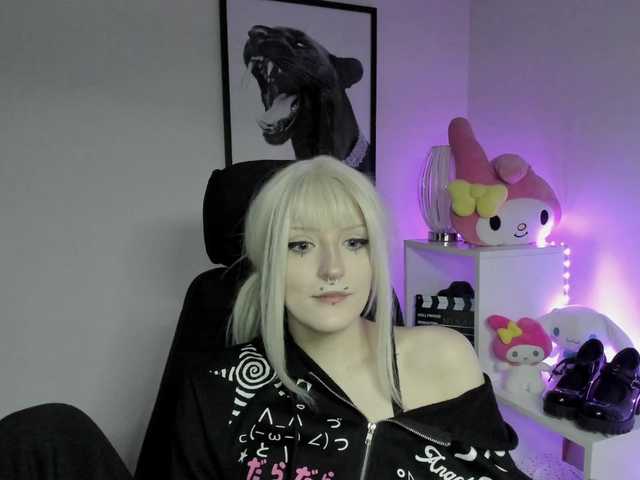 DreamNIKA live cam on BongaCams