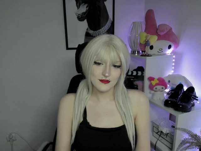 DreamNIKA live cam on BongaCams