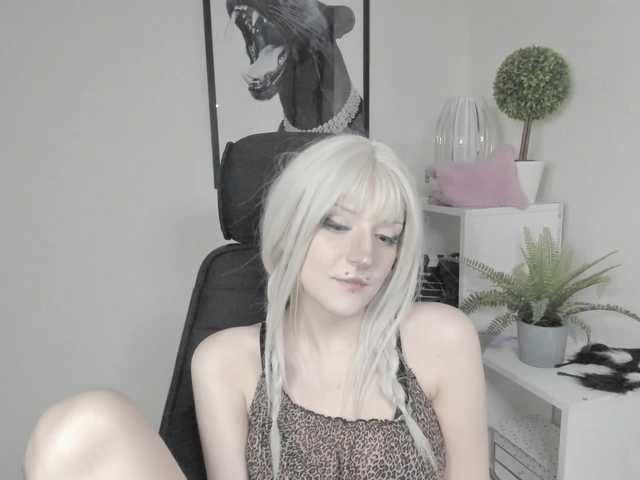 DreamNIKA live cam on BongaCams