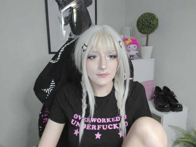 DreamNIKA live cam on BongaCams