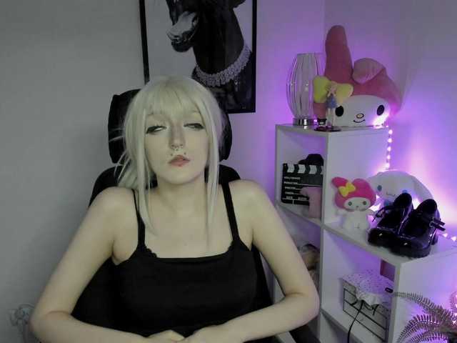 DreamNIKA live cam on BongaCams