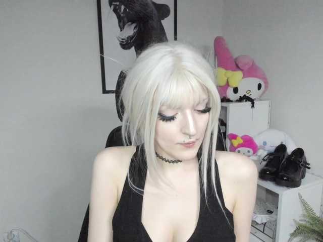 DreamNIKA live cam on BongaCams