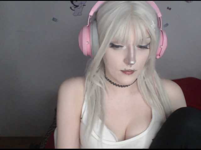 DreamNIKA live cam on BongaCams