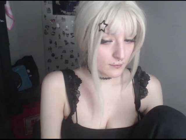DreamNIKA live cam on BongaCams