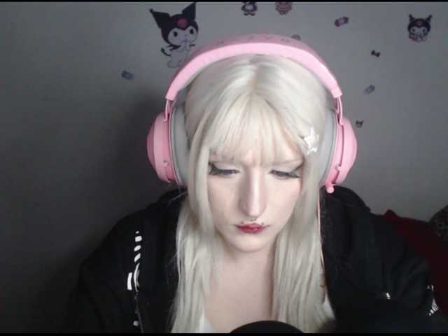 DreamNIKA live cam on BongaCams