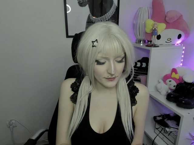 DreamNIKA live cam on BongaCams