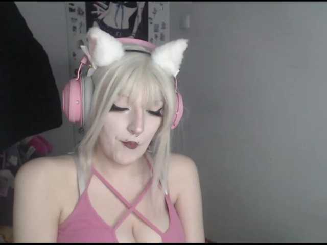 DreamNIKA live cam on BongaCams