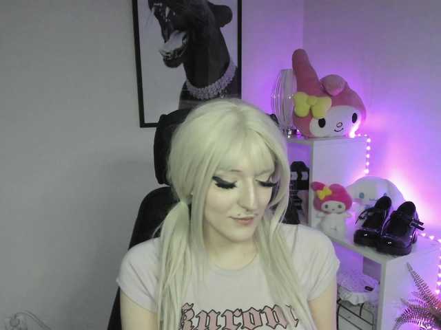 DreamNIKA live cam on BongaCams