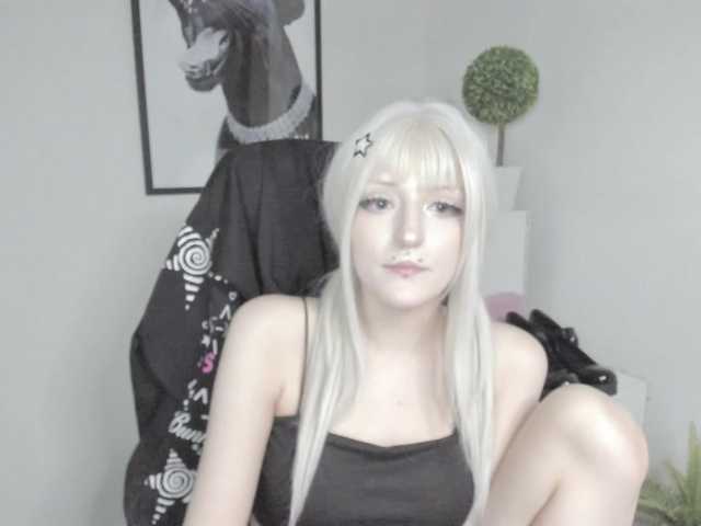DreamNIKA live cam on BongaCams
